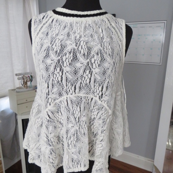Lace blouse - Picture 2 of 3